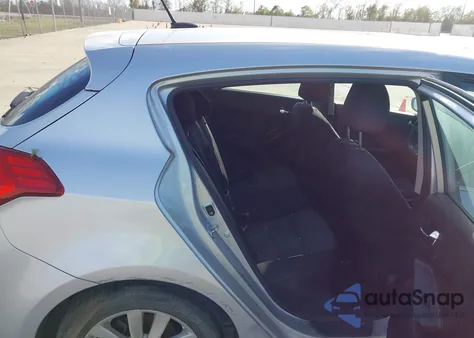 2015 Kia Forte Ex z USA, uszkodzony, nr VIN KNAFX5A87F5363895